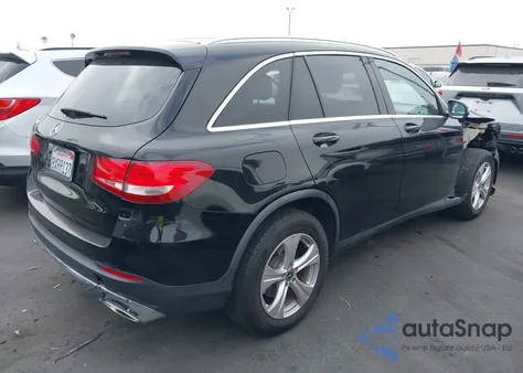 2018 Mercedes-Benz Glc 300 z USA, uszkodzony, nr VIN WDC0G4JB6JV110553